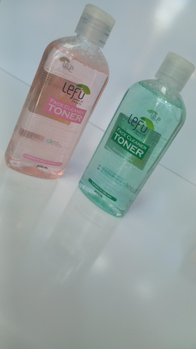 تونر پاک کننده صورت لفو